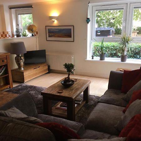 אדינבורו Holyrood Park Apartment מראה חיצוני תמונה